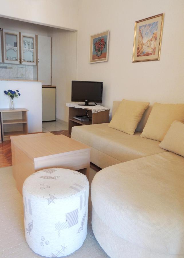 Apartman Husic Паг Екстер'єр фото