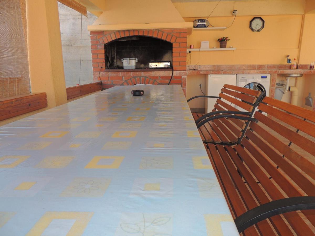 Apartman Husic Паг Екстер'єр фото